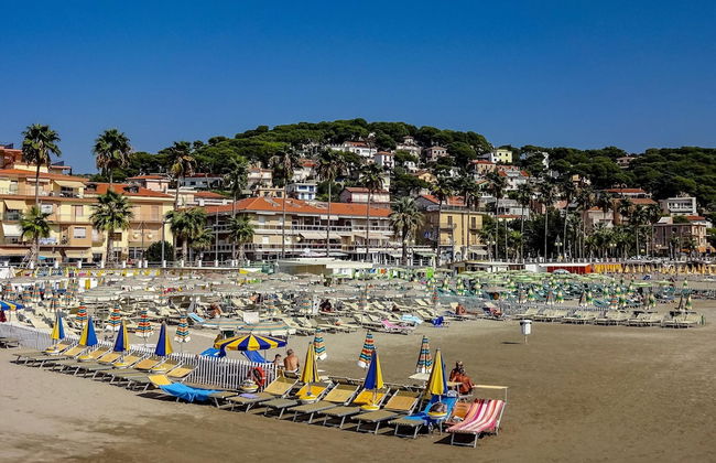 Laigueglia Beach in Laigueglia - Foto 19
