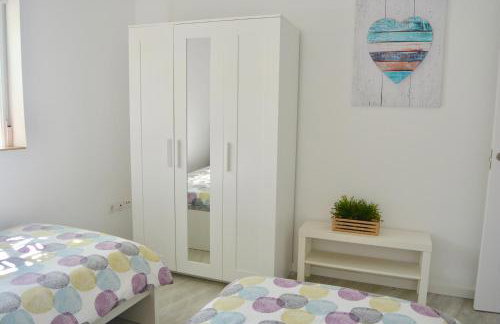 Los Tropicales - Foto 20