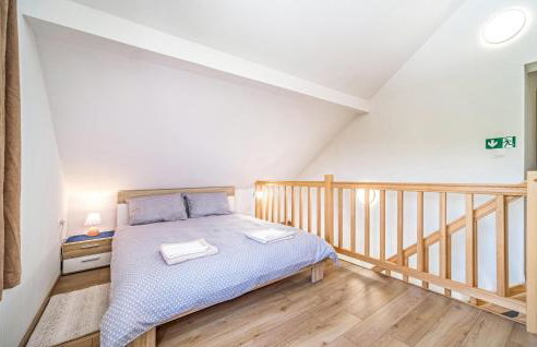 4 Bedroom Nice Home In Ivancici - Foto 27