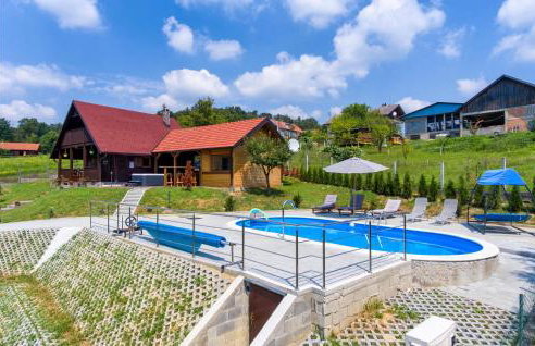 Beautiful Home In Radakovo With Sauna - Photo 11