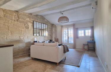 La Grande Bourgade-Authentique Maison en Pierre avec Terrasse Climatisation au Cœur d'Uzès - Foto 5