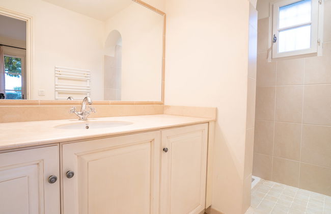 2 bedroom Apartment in La Motte with swimming pool and garden - Photo 16