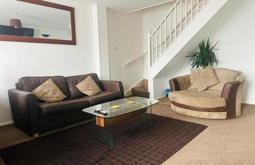 Charming 2Bedroom Home with Garden & Parking for 2 - Foto 6