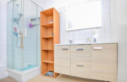 Nice Apartment In Barjols With Wifi - Foto 10