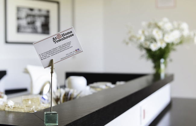 At Home Townhouse - Foto 15