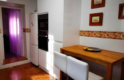 Chalet de Lujo con Piscina Privada cerca de Sevilla - Foto 5