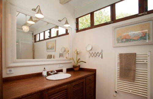 Tranquil Mallorquin Villa with Private Pool Beach Access - Foto 20