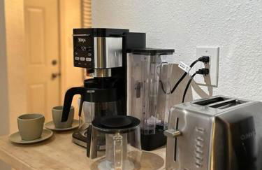 Modern Eclectic 1BR by Downtown, Airport & More - Foto 5