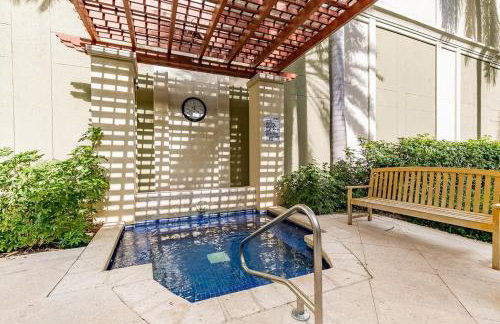 Spacious 3BR 3BA with King Bed & Amazing Pools near Intercoastal, Lantana Beach, FL - Foto 18
