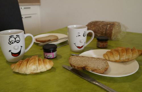 Cittazen Aix-en-Provence - Entre gare TGV et centre ville, calme et confort moderne - Foto 6