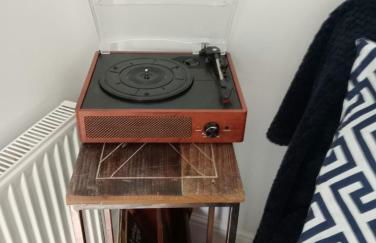 Private Couples hideaway with hot tub - Photo 11