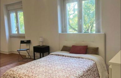 Um quarto em um apartamento - Foto 4