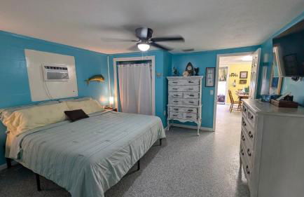 FREE BOAT to use ,Fish Camp, Water Front, Pets ok - Foto 48