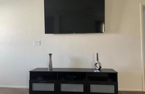 Beautiful 2 story home 20 minutes from the strip - Foto 25