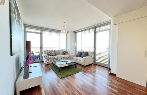 Forum Playa and Pool Barcelona - Photo 4