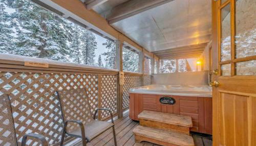 The Big Bear Chalet Private Hot Tub - Foto 4