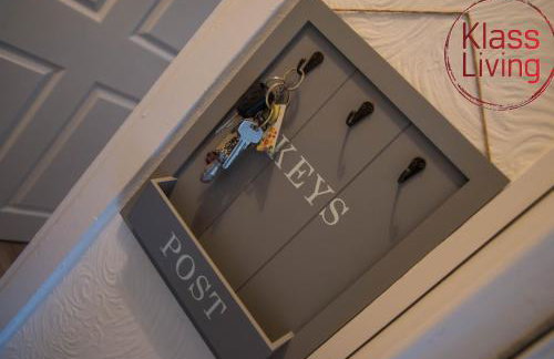 Two Bedroom House by Klass Living Serviced Accommodation Hamilton - Kenmar House With Parking & WiFi - Foto 42