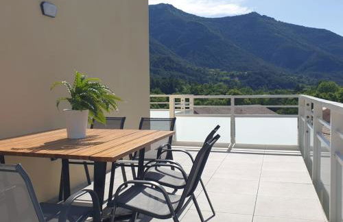 Appartement neuf, avec vue montagnes. - Foto 10