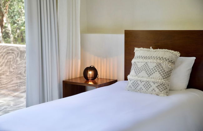 Aparthotel in Tulum with swimming pool and garden - Photo 20