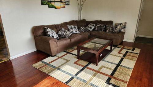 Spacious 4-bedroom home in quiet neighborhood - Foto 5