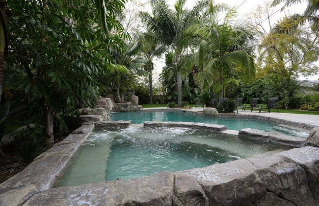 Incredible Estate 5 Bedrooms 3 Bathroom W/resort Style Rock Pool & Jacuzzi - Foto 35