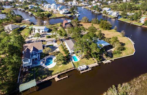 Spacious Pass Christian Home with Pool and Boat Launch - Foto 32