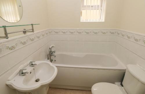 21 Heol Gylfinir - Foto 19