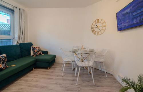 Business Leisure Near Canary Wharf Free Parking - Photo 11