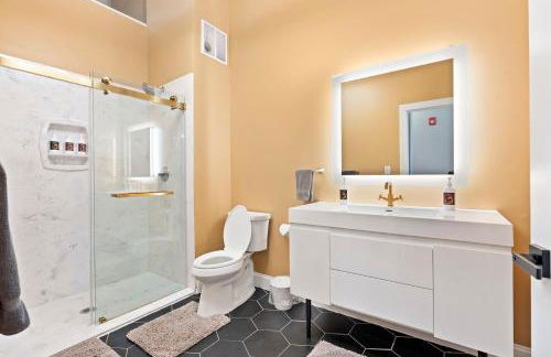 KING Sleep10 5Bed 4BR 2BA Swepson ICON - Foto 48