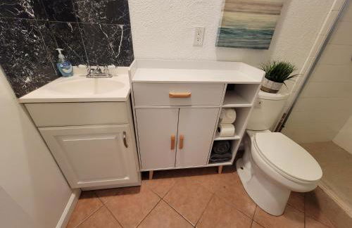 2BR Guest Suite With Parking and Garden in Pico Robertson Near Beverly Hills and Cedar Sinai - Foto 21