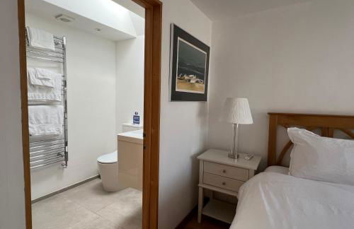 Whitley Old Garage - Photo 85