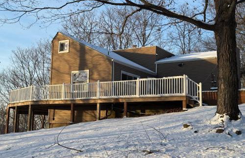 Cozy 3BR Home - Hudson Valley views near Woodbury Commons - Foto 4