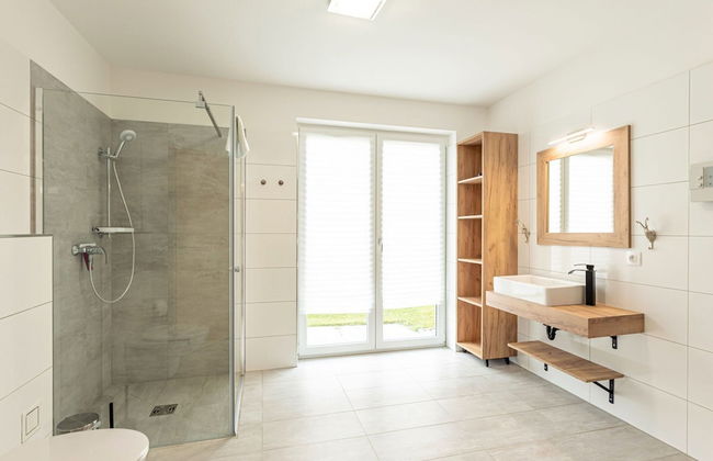 Inzell Chalets With Private Pool - Photo 12