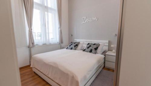 Main Square Dream Apartment - Photo 4