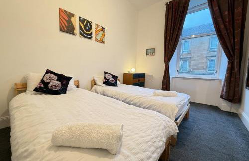 2 Bed Flat - Street Parking - Foto 6