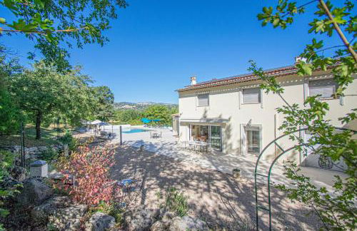 Charmante villa avec grande piscine au calme - Foto 40