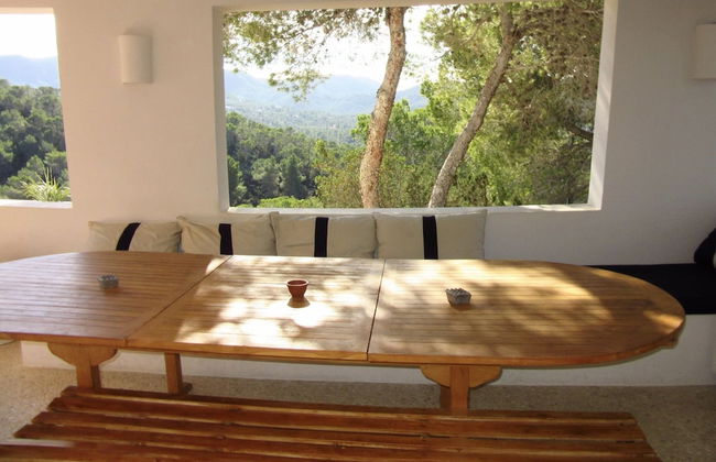 Villa in Cala Tarida With Private Pool & Sea View - Photo 13