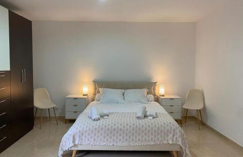 Villa Aurore, 12 persons, Large salt-water pool, Air conditioning - Foto 4