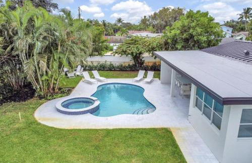 Pool Spa Swingset Makeover in Progress - Foto 5