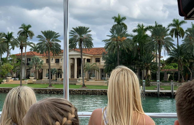Celebrity Homes Boat Tour - Photo 4
