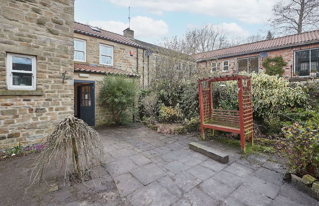 Host Stay The Annexe The Old Brewery - Photo 25