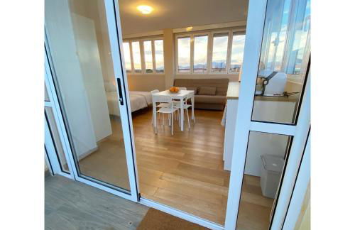 Modern flat and private attic close to beach - Foto 15