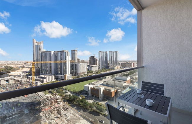 Modern 2BR Retreat Creek Vistas Scenic Views - Foto 3