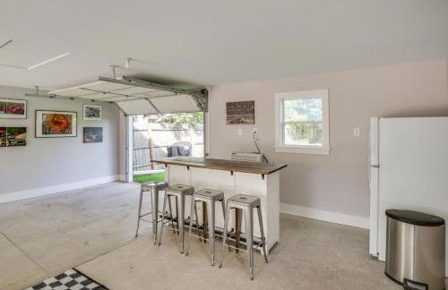 3 Mi to Road America Spacious Elkhart Lake Home! - Foto 29