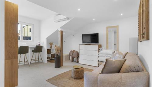 Studio V - à 2 min du Palais - Hypercentre - Calme - Foto 2