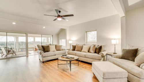 1 Mi to Table Rock Lake Home with Furnished Patio! - Foto 5