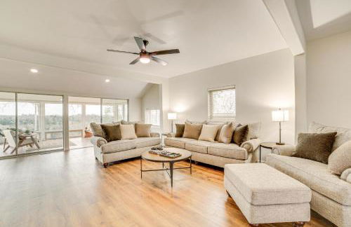 1 Mi to Table Rock Lake Home with Furnished Patio! - Foto 5