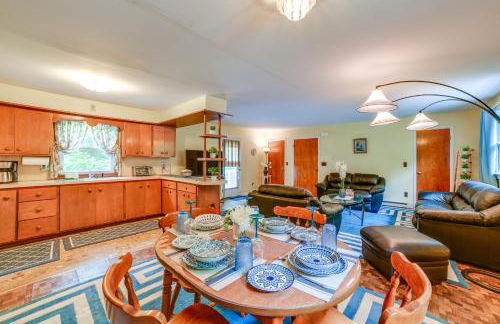 Serene Duplex with On-Site Brook in Callicoon Center - Foto 1