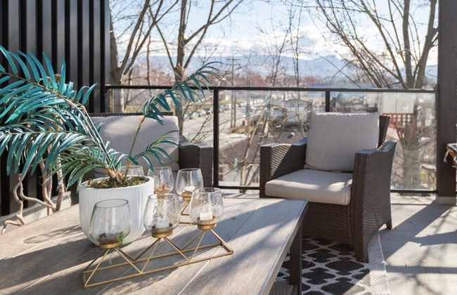 DT 3-lvl Townhouse w Rooftop Patio - Photo 28