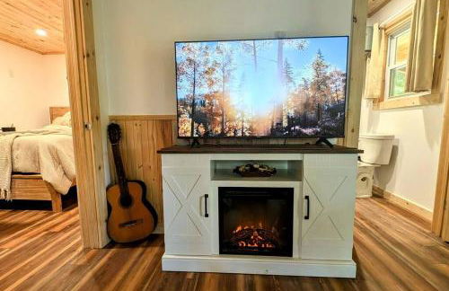 River Retreat Cabin - Living Water Farm - Foto 35